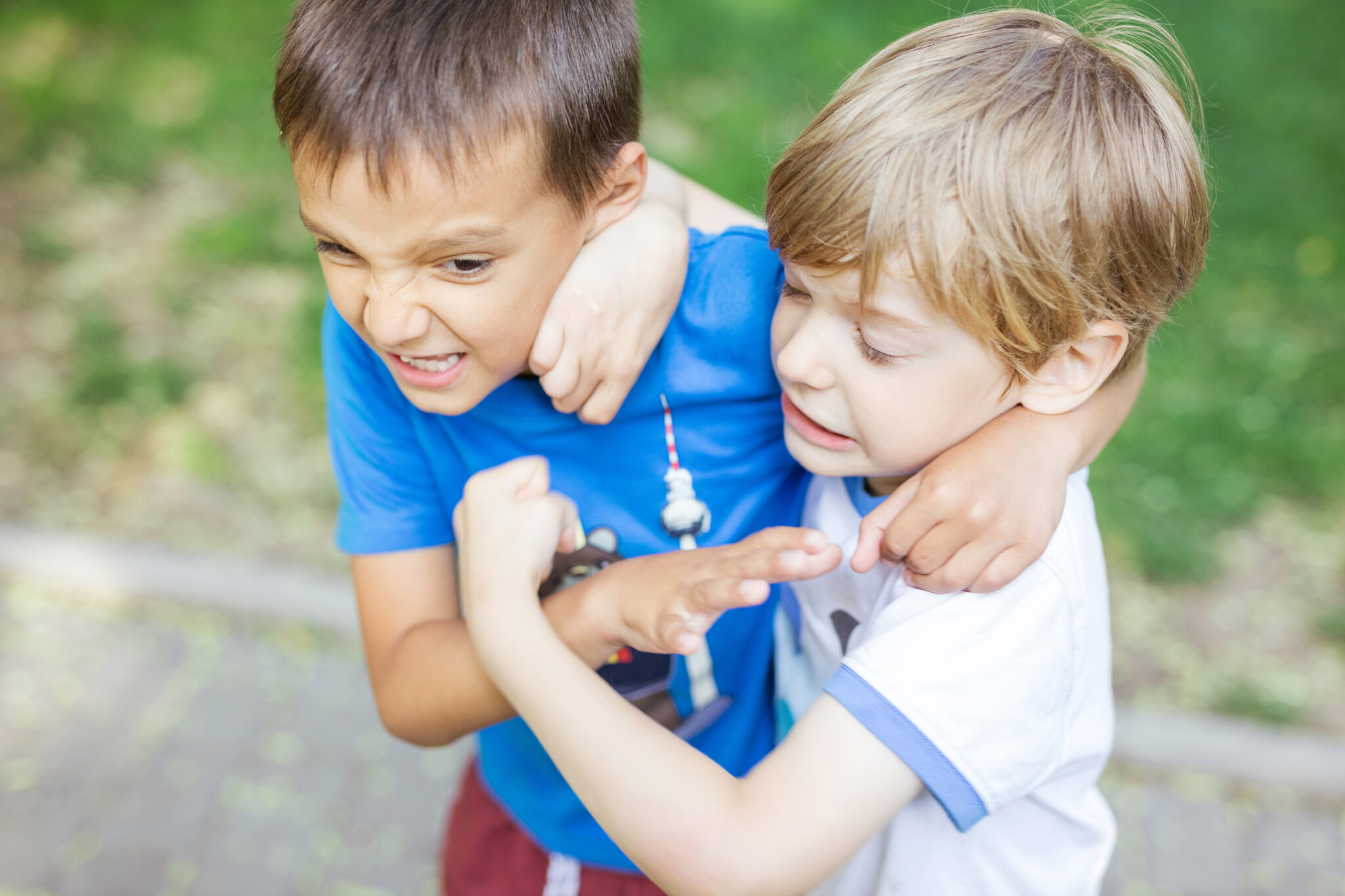  mapiwee-by-maped-pourquoi-mon-enfant-est-violent